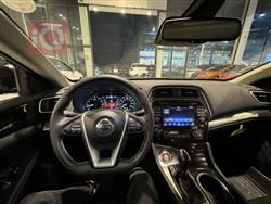 Nissan Maxima